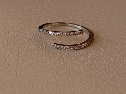 925 Sterling Silver Spiral Ring – Adjustable Open Band with Cubic Zirconia – Dainty Minimalist Wrap Ring – Elegant Gift for Her