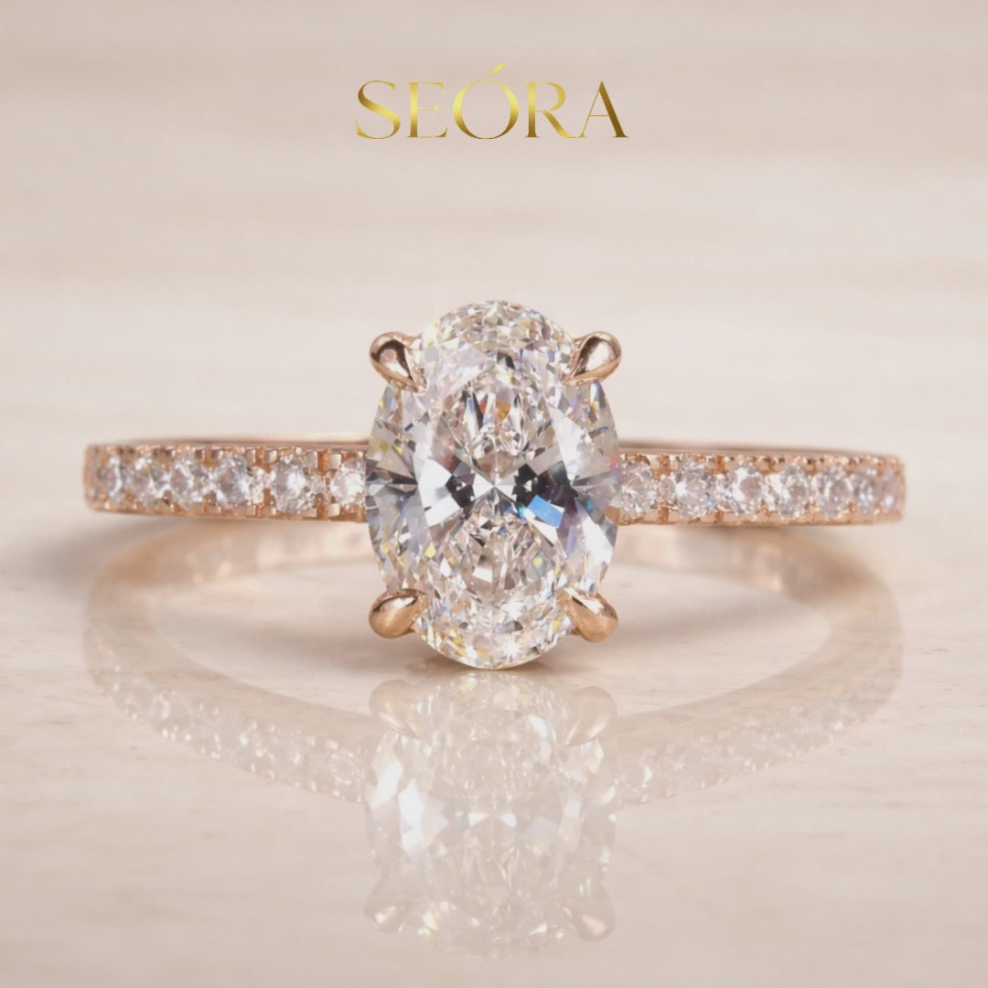 Oval Cut 2CT Moissanite in 18K Gold Ring | SEÓRA