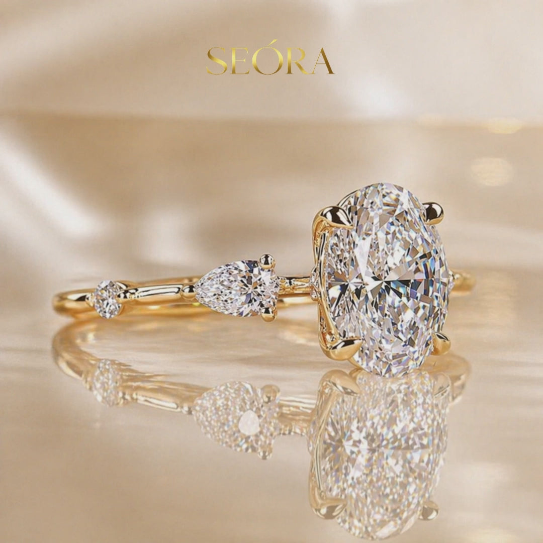 Oval Moissanite Ring 2CT in 18K Gold – Engagement Ring | SEÓRA