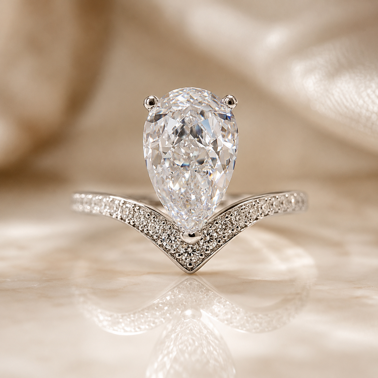 Pear Moissanite Chevron Ring – 2 CT | Solid 14K Gold | SEÓRA