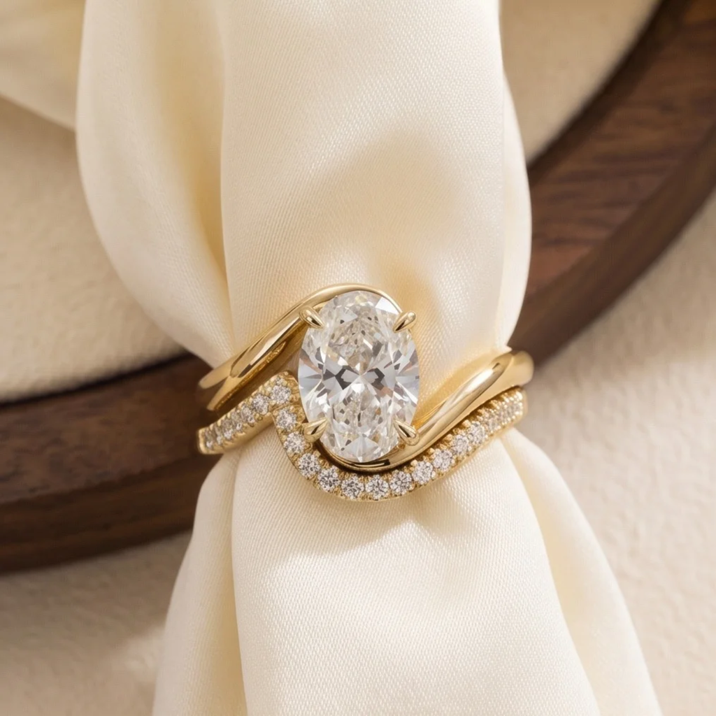 Oval Moissanite Wave Bridal Set – 2 CT 14K Gold | SEÓRA