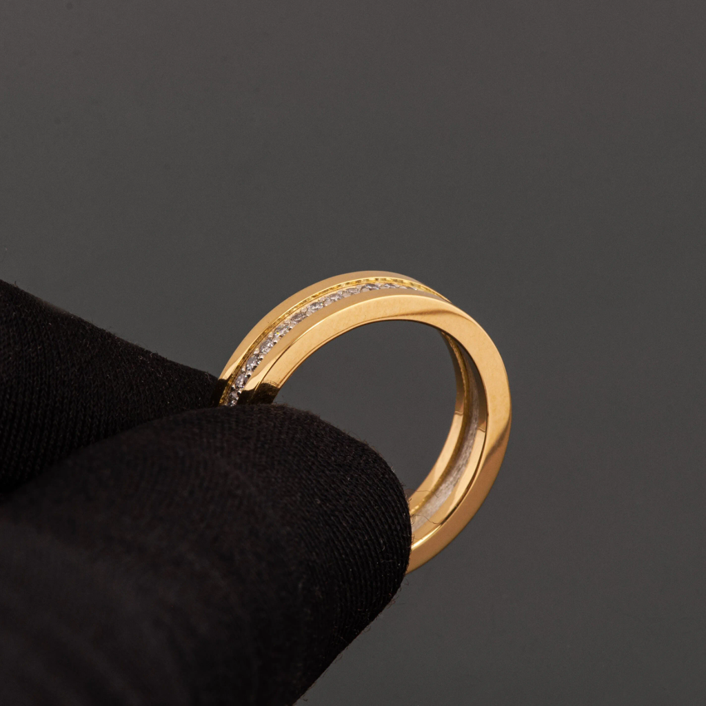 18K Gold Lab Diamond Band Ring | Minimalist Wedding Ring | SEÓRA