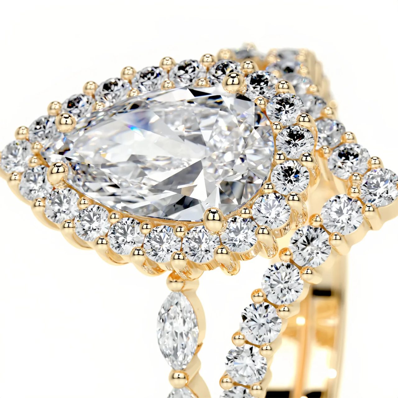 Pear Halo Moissanite Bridal Set in 18K Gold| Matching Wedding Ring Set | SEÓRA