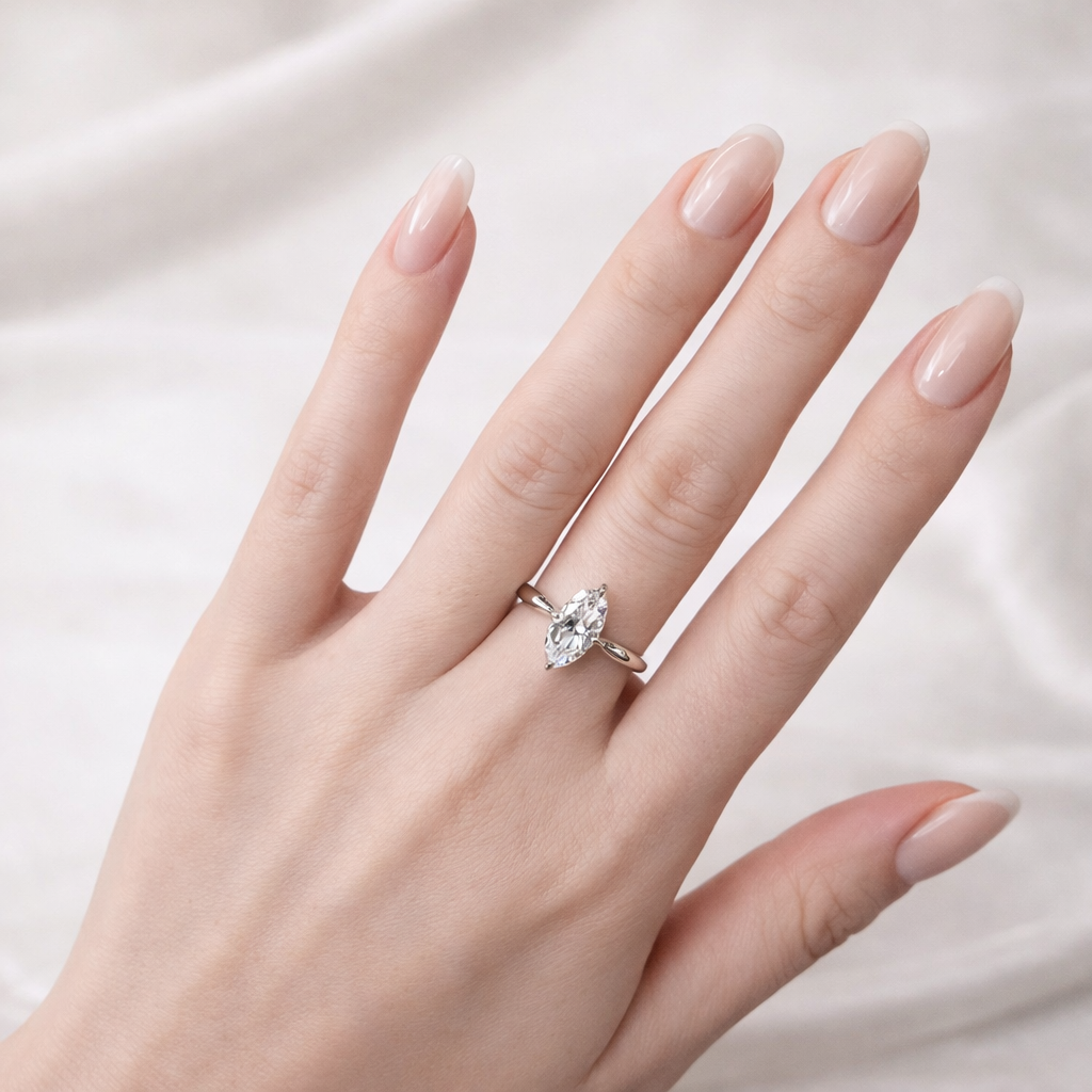 Marquis Cut 2CT Zircon in Sterling Silver Ring | SEÓRA