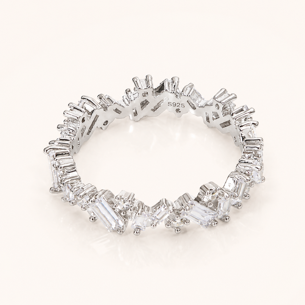 Alternating Baguette & Round Moissanite Eternity Ring | 925 Sterling Silver Wedding Band | SEÓRA